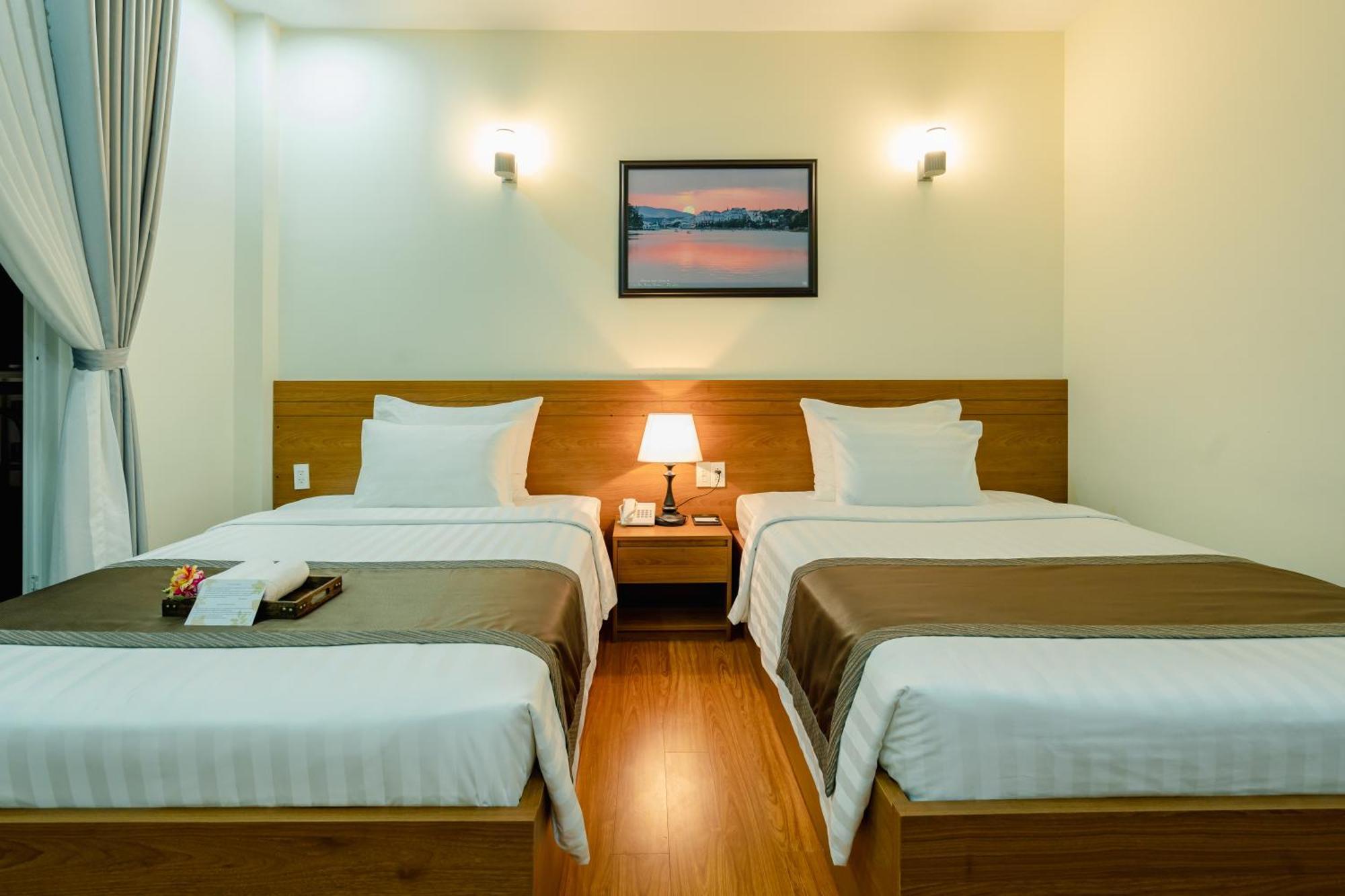 Bombo Dalat Hotel Екстериор снимка