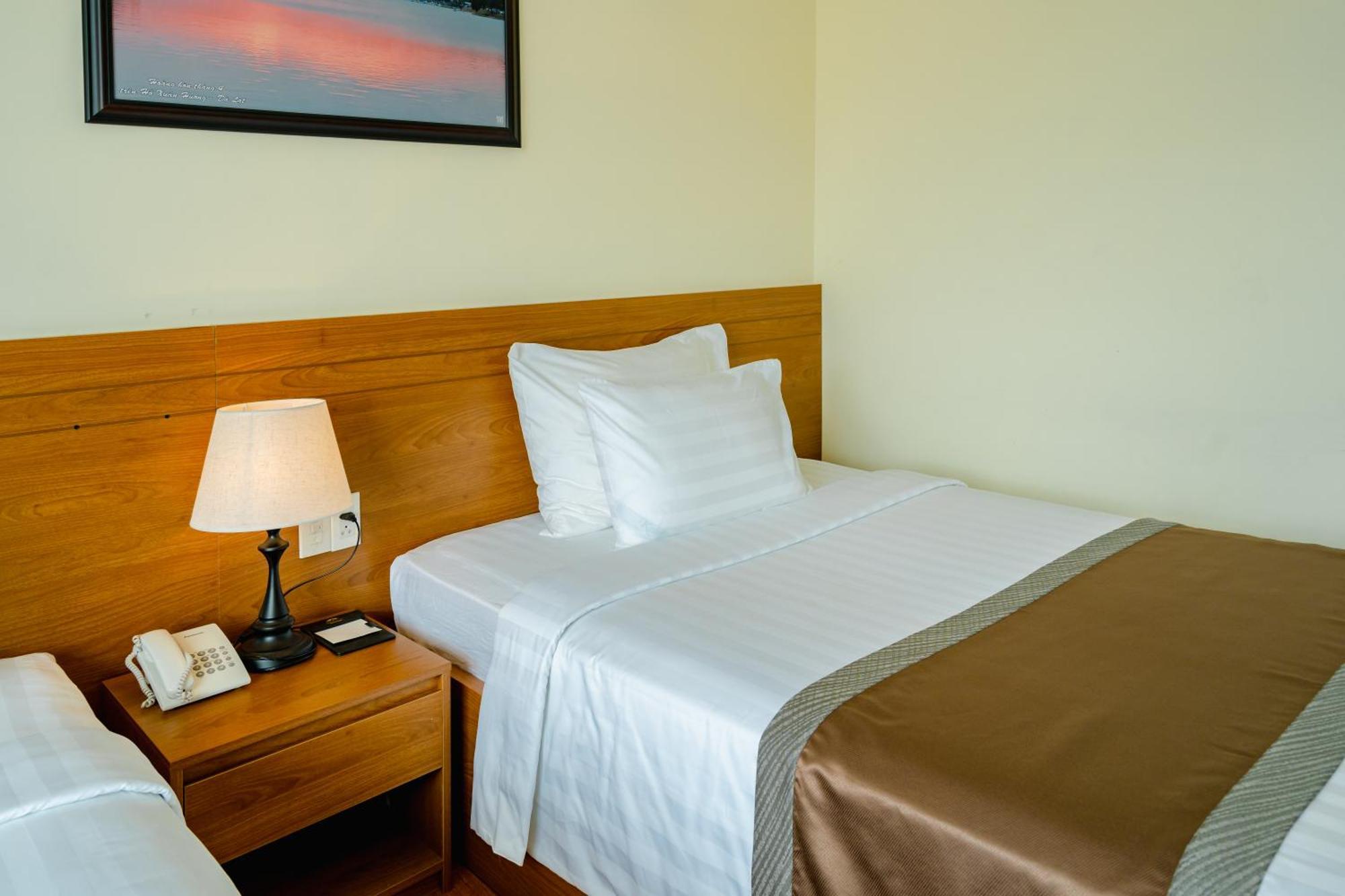 Bombo Dalat Hotel Екстериор снимка
