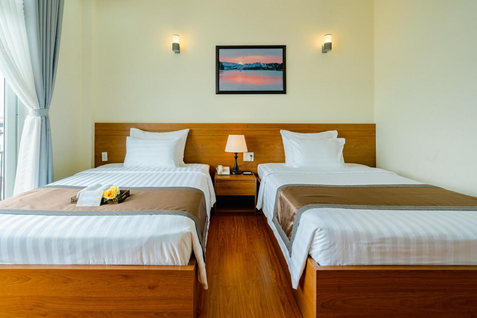Bombo Dalat Hotel Екстериор снимка